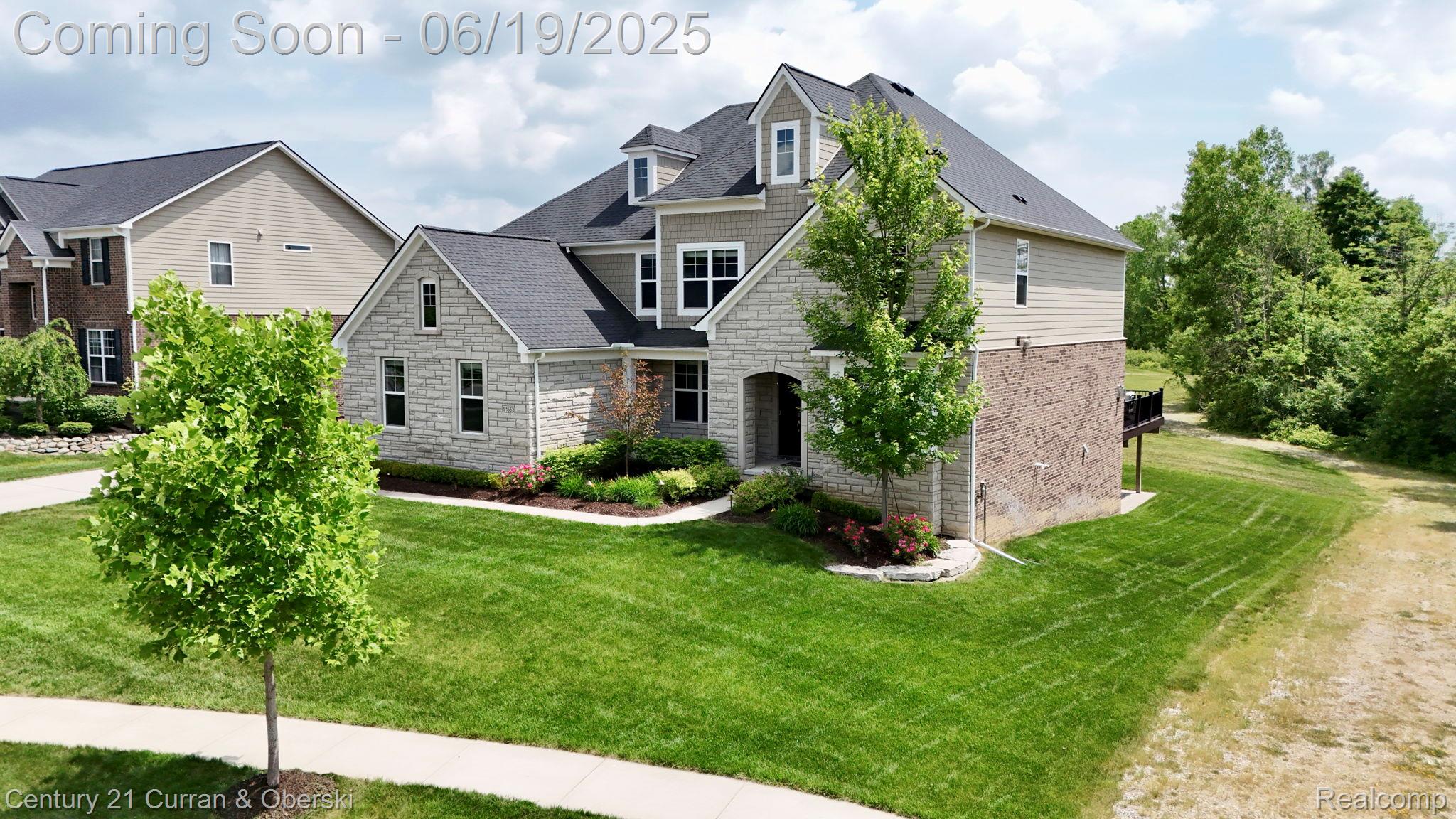 51553 BLOOM Court