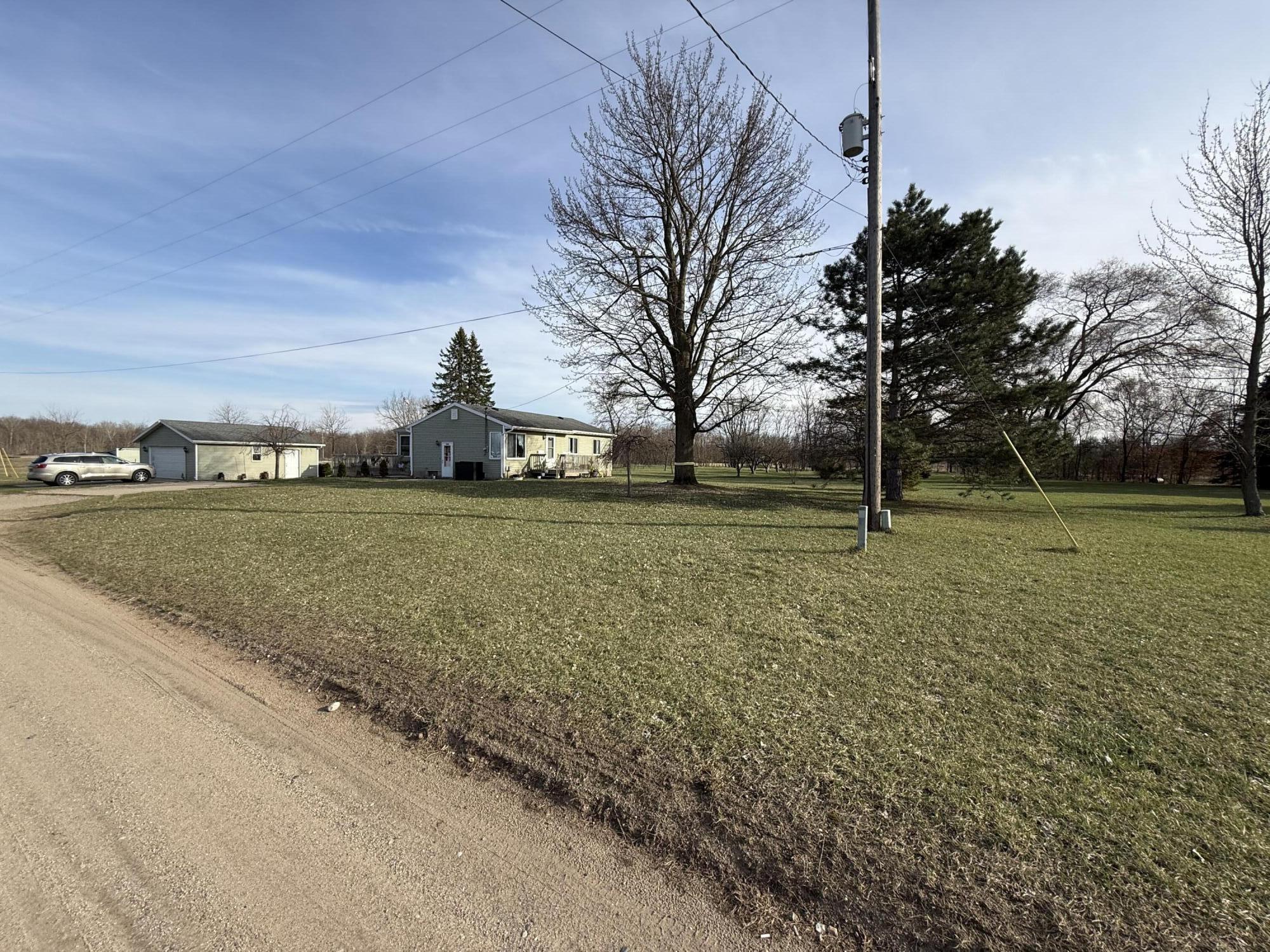 1050 Sidlauskas Drive NW