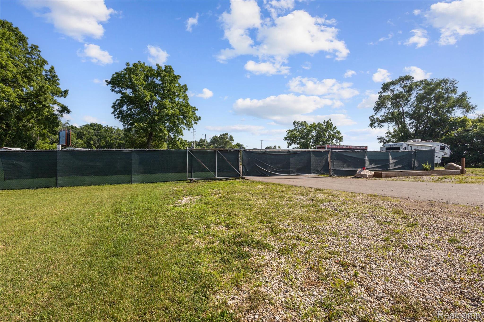 1770 Columbia Avenue E