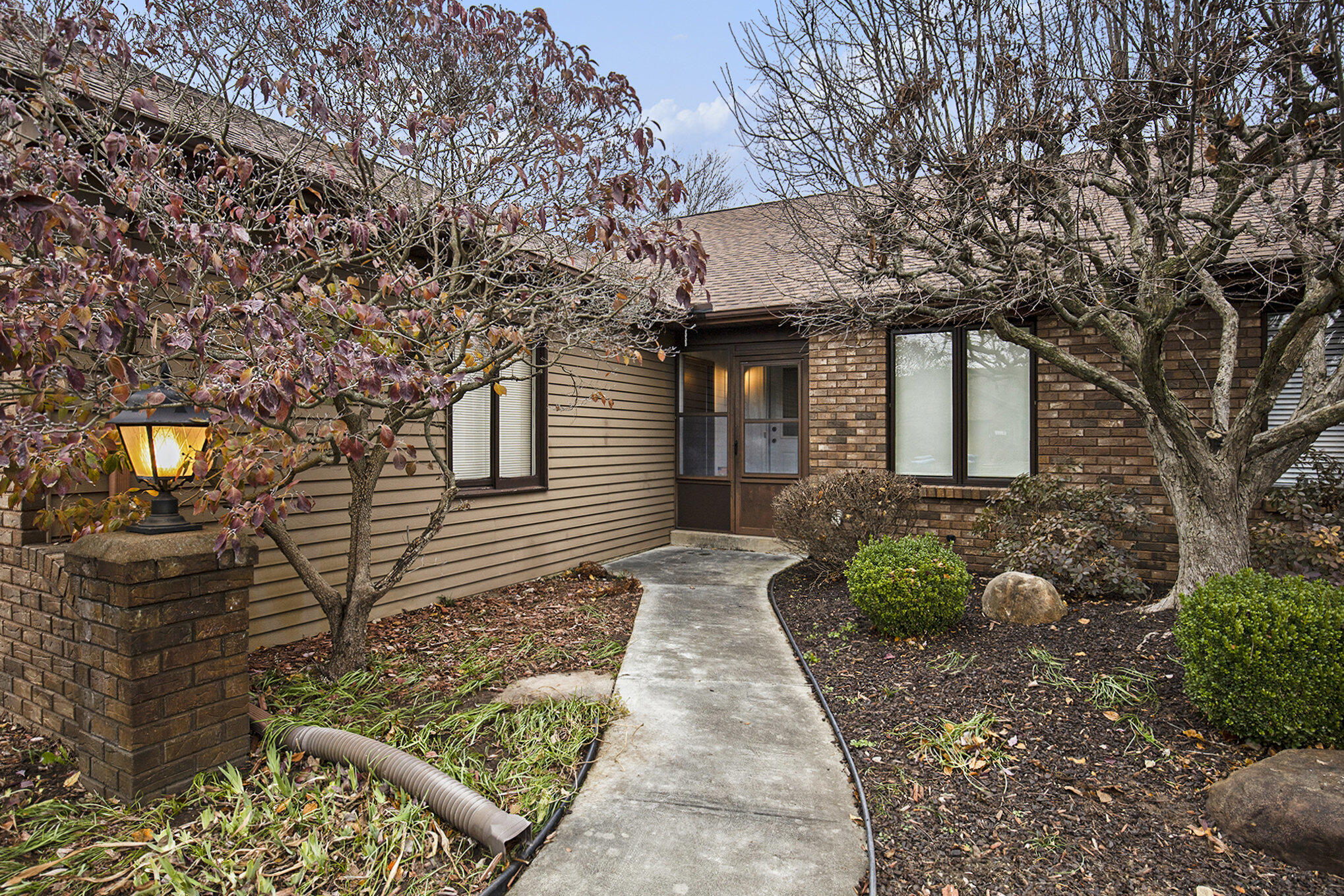 3331 Calvin Court SW