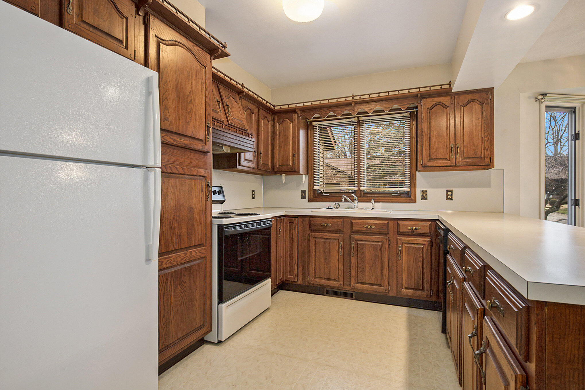 3331 Calvin Court SW