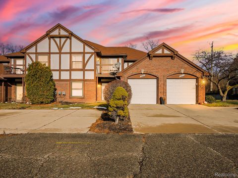 19500 W 11 Mile Road Lathrup Village City MI 48076