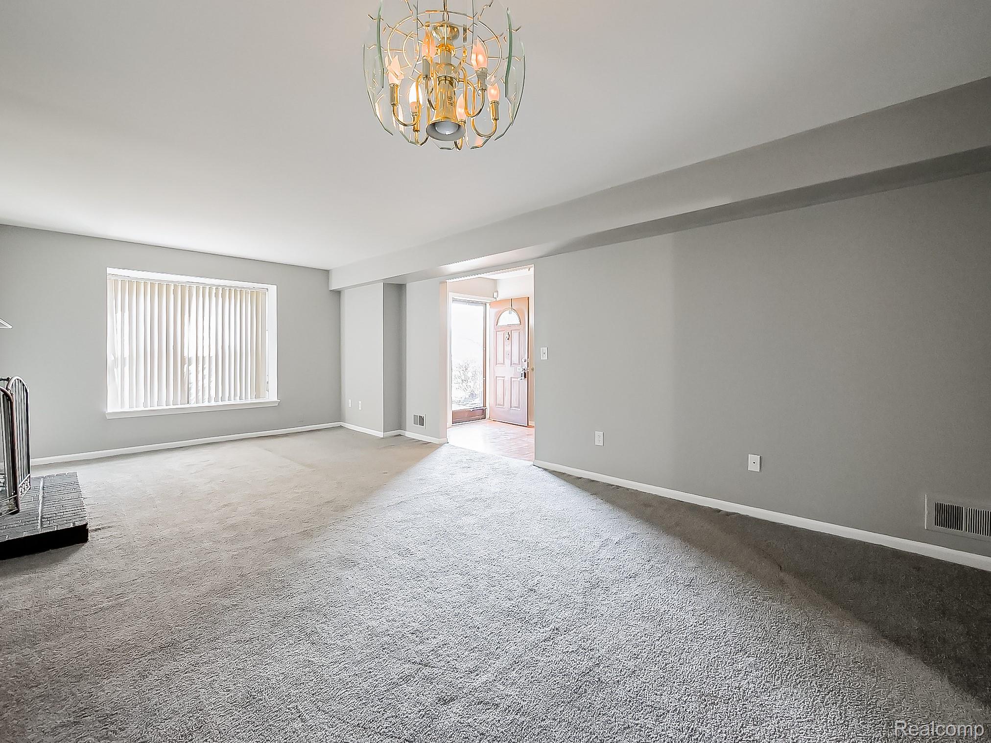 19500 W 11 Mile Road