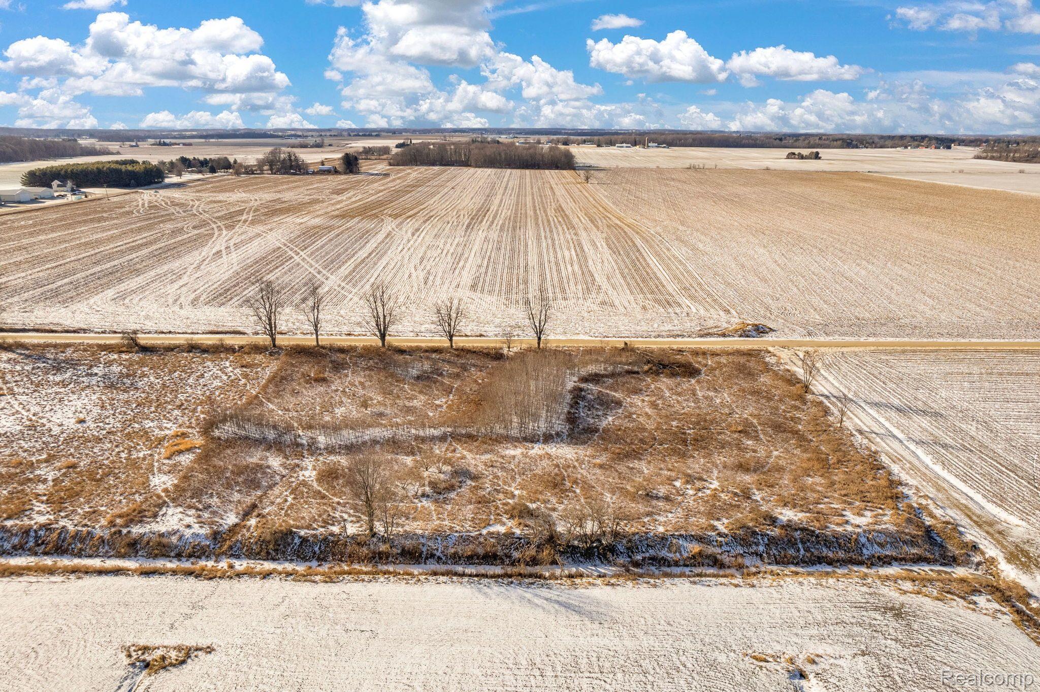 Speaker Township, Michigan 48466, United States, 3 Bedrooms Bedrooms, ,2 BathroomsBathrooms,Residential,Active,152406