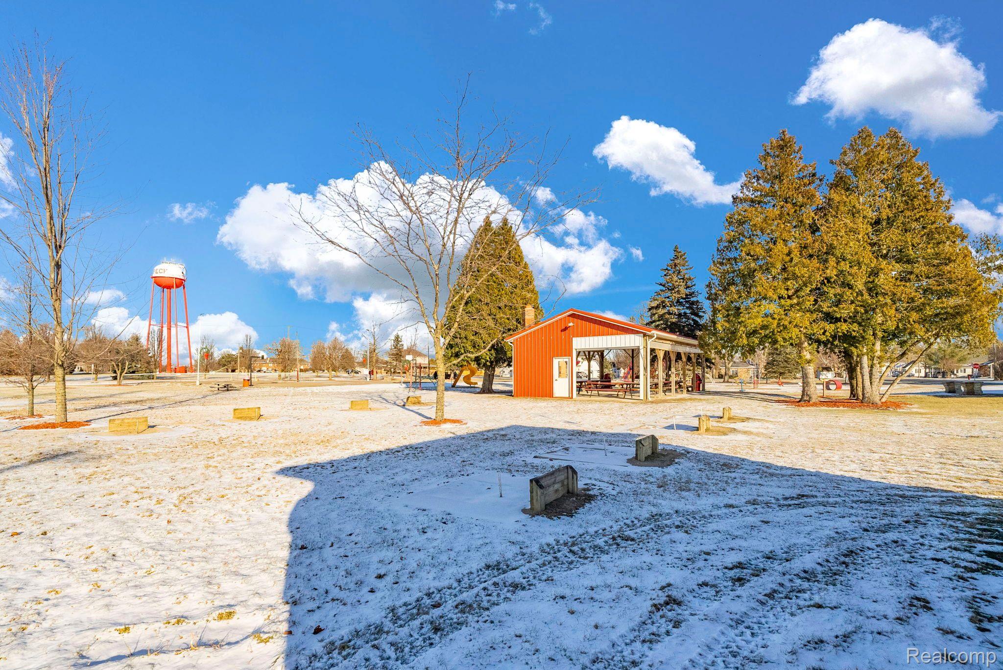 Speaker Township, Michigan 48466, United States, 3 Bedrooms Bedrooms, ,2 BathroomsBathrooms,Residential,Active,152406