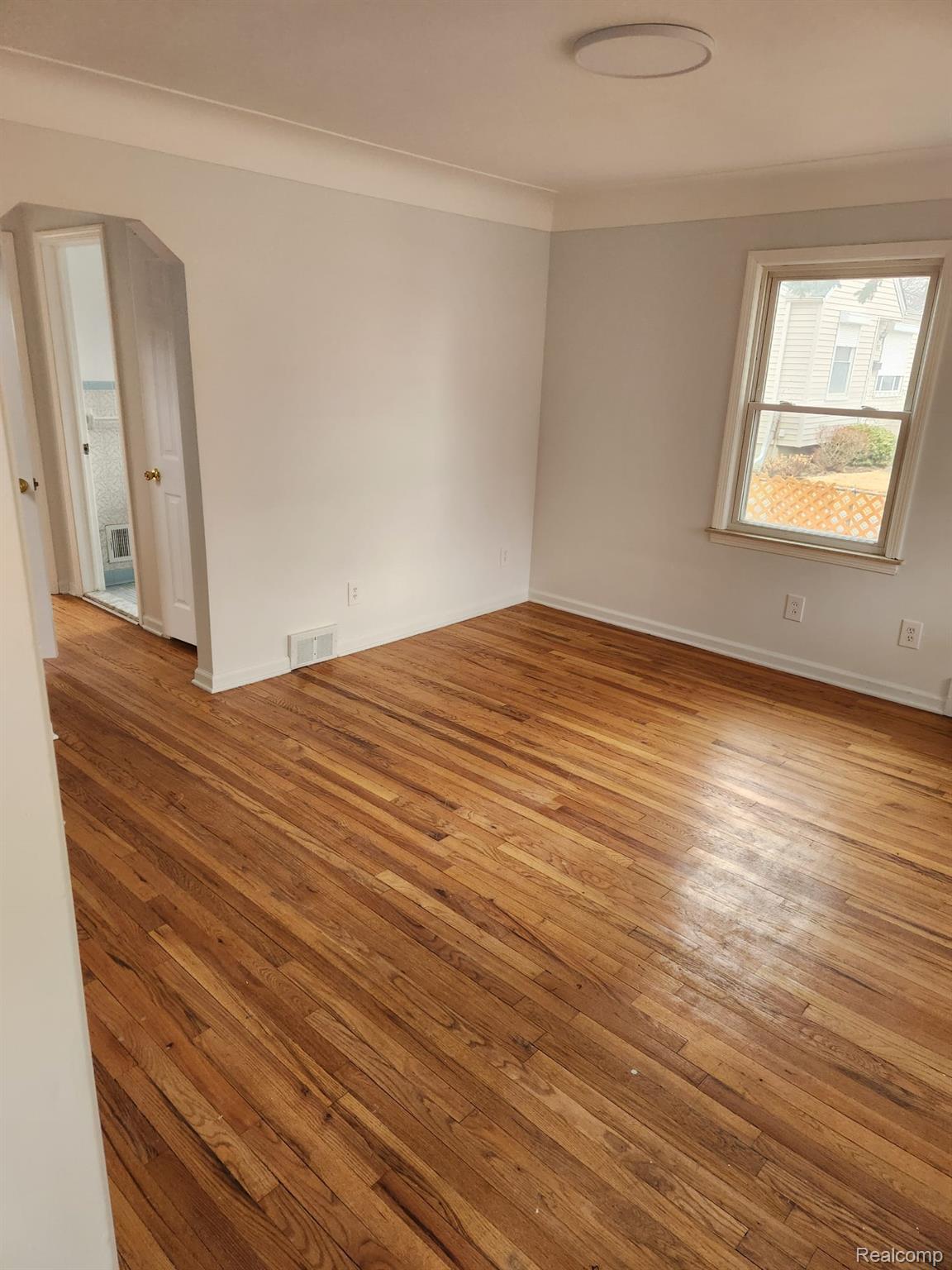 22732 Madison Street