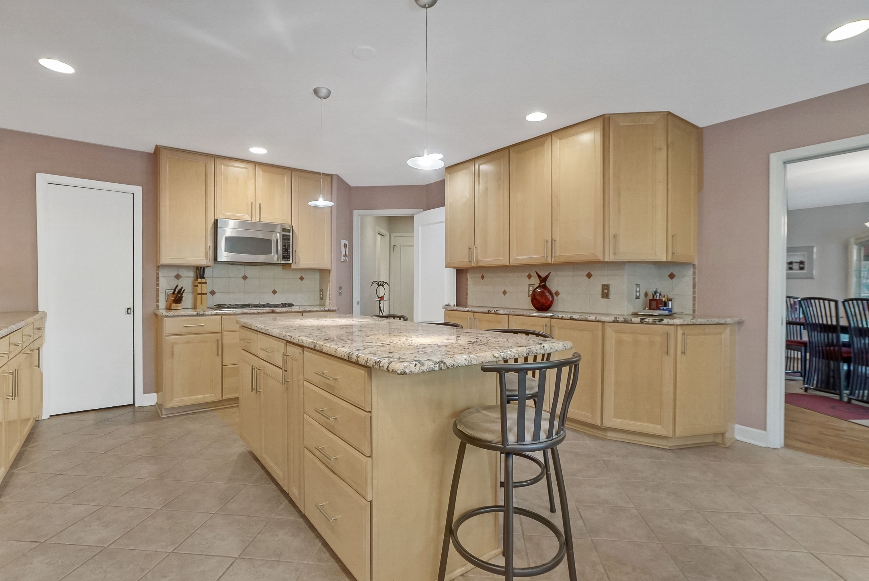 4358 YALE CT