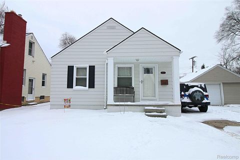 2223 Ridgemont Road Grosse Pointe Woods City MI 48236