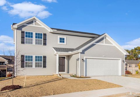 6030 Lahring Road Fenton Charter Township MI 48451