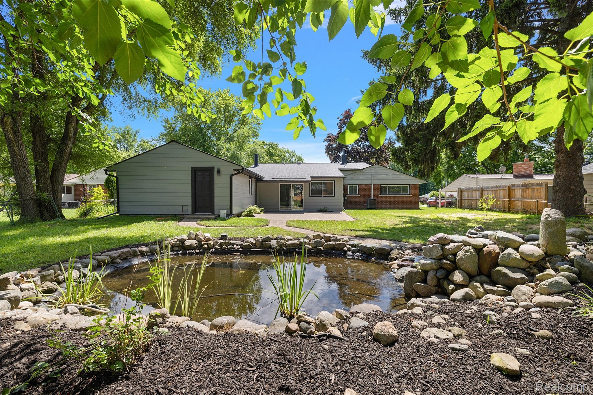 2486 Lafay Drive