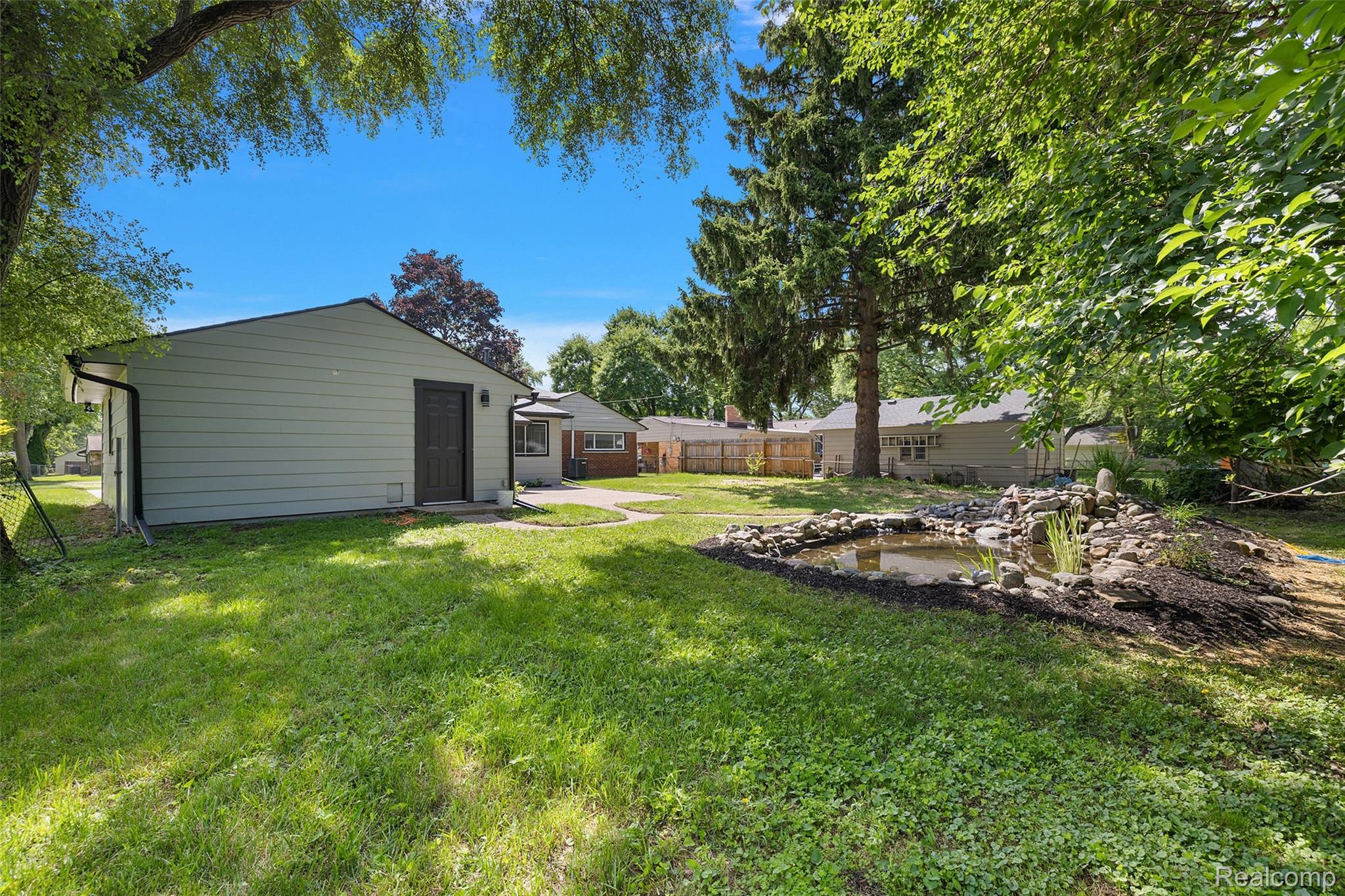 2486 Lafay Drive