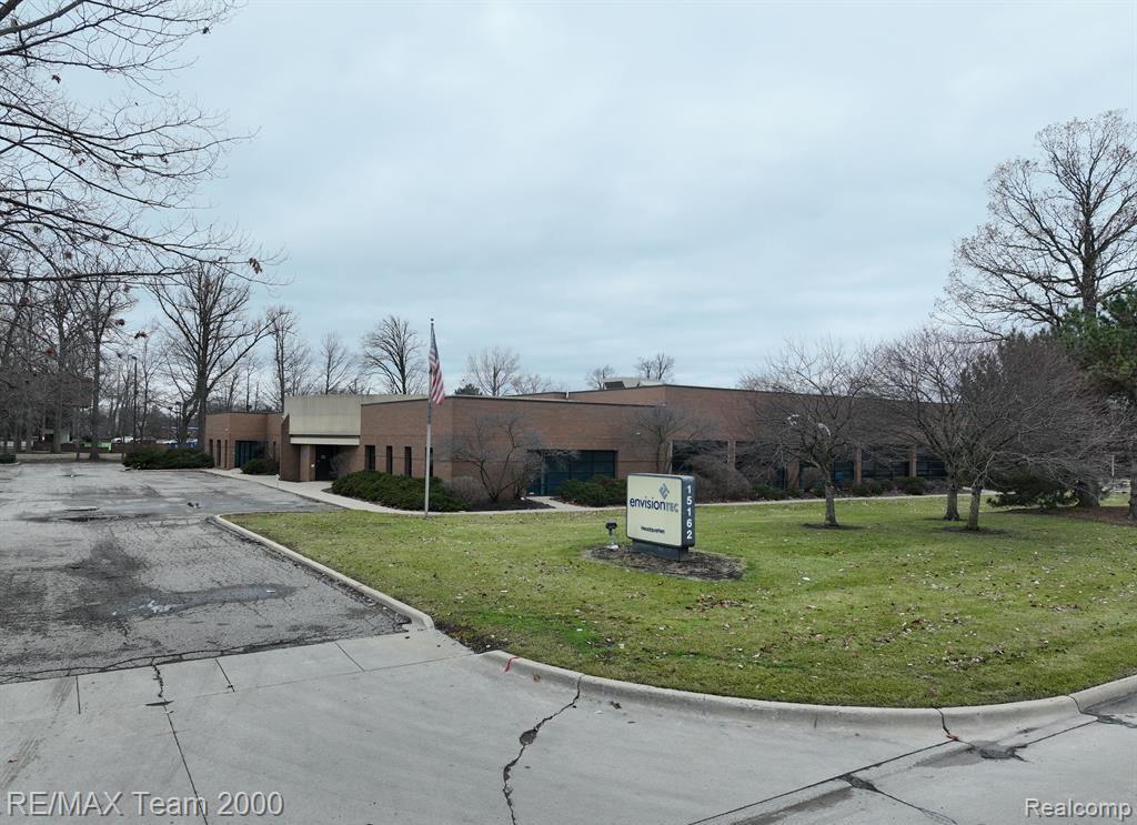 15162 S Commerce Drive