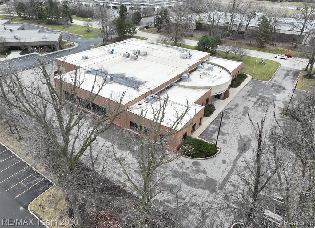 15162 S Commerce Drive