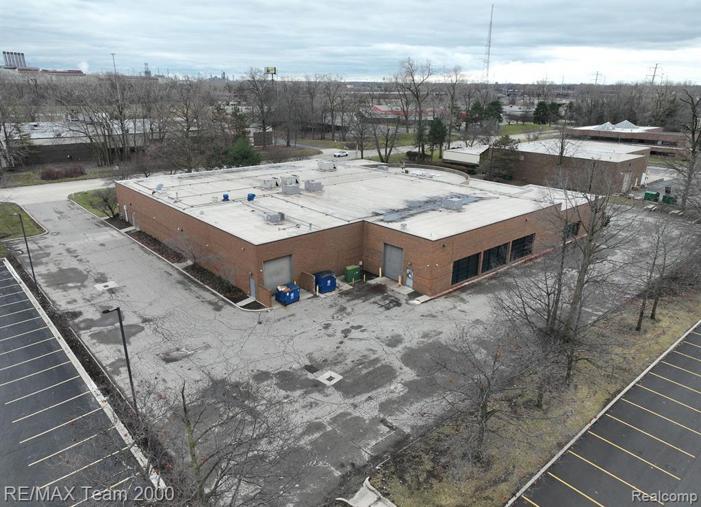 15162 S Commerce Drive