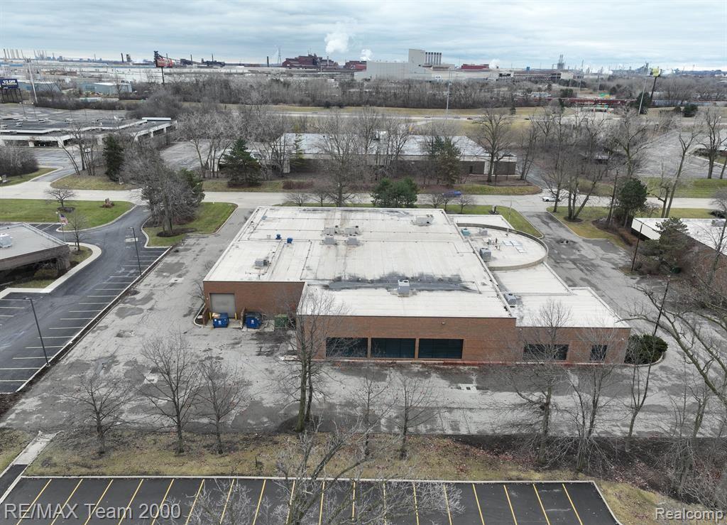 15162 S Commerce Drive