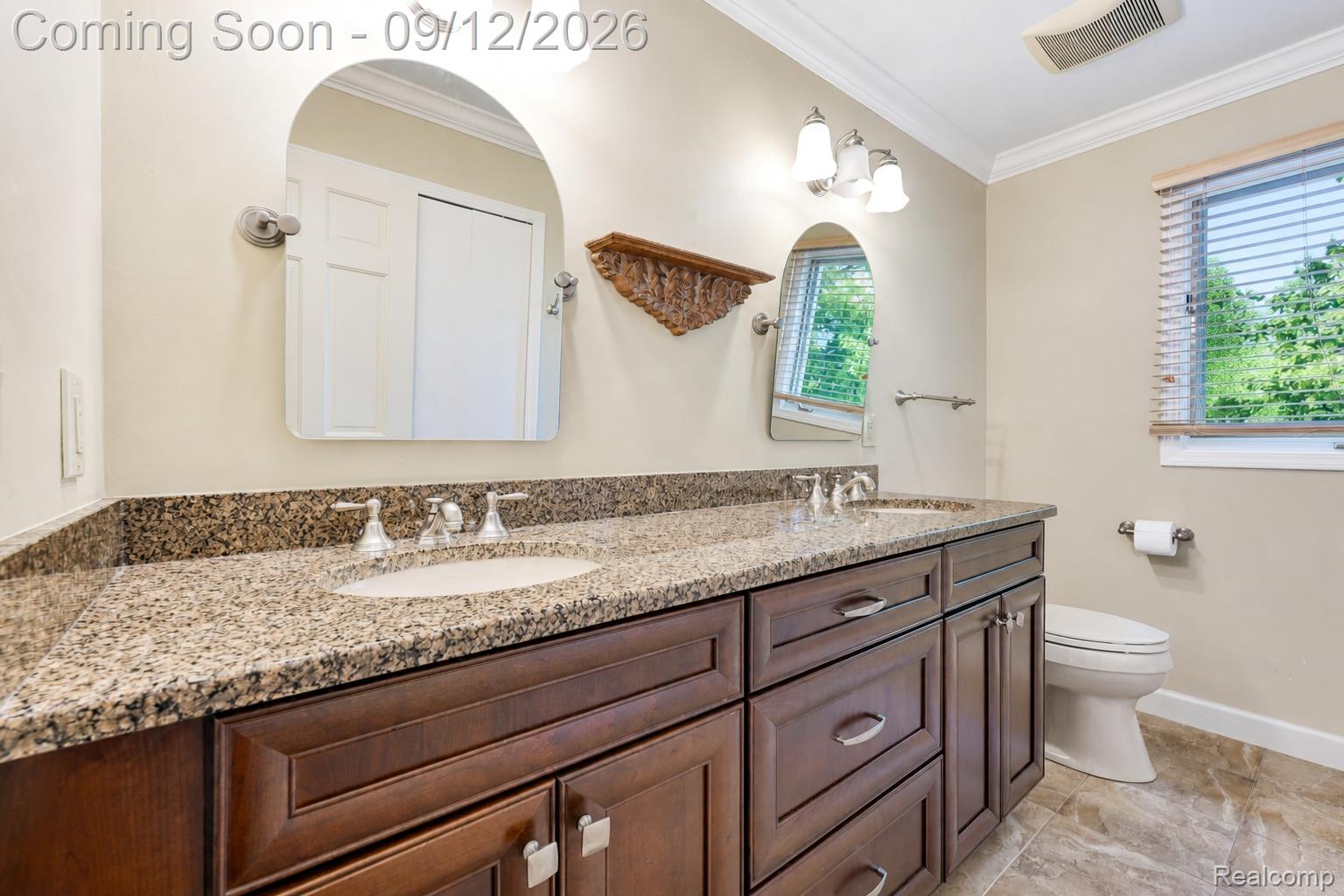 39202 Point Court