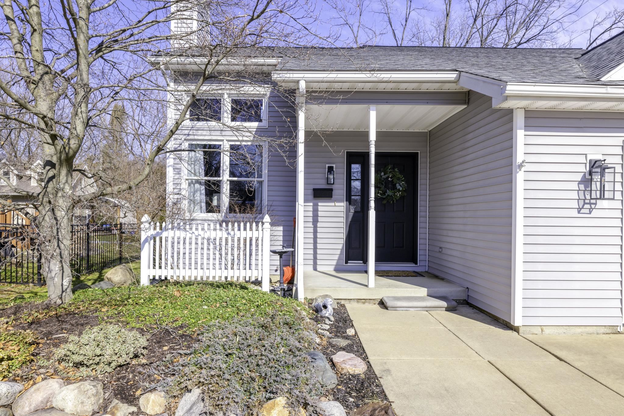 182 W Washington Street