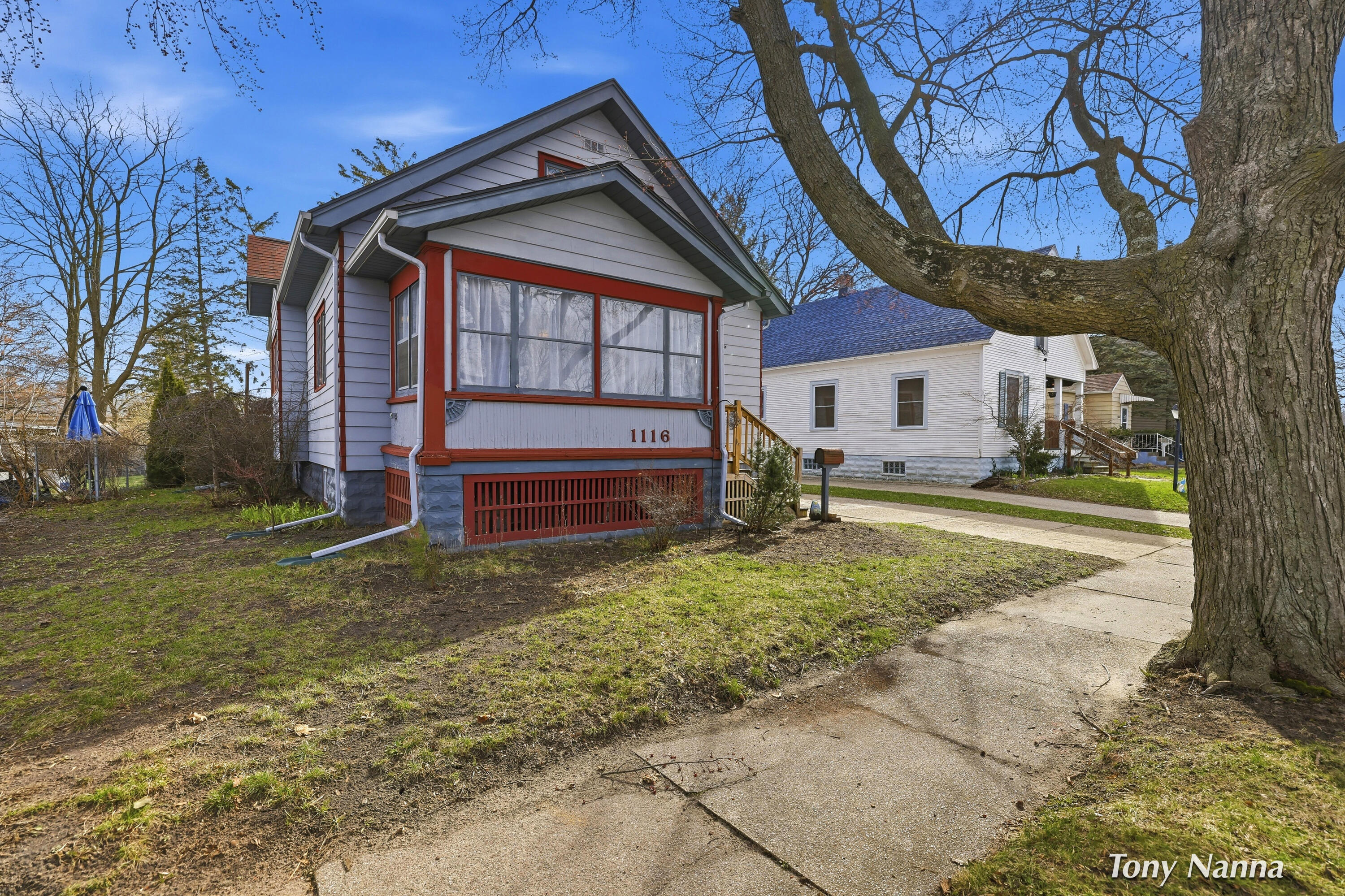 1116 Slayton Avenue