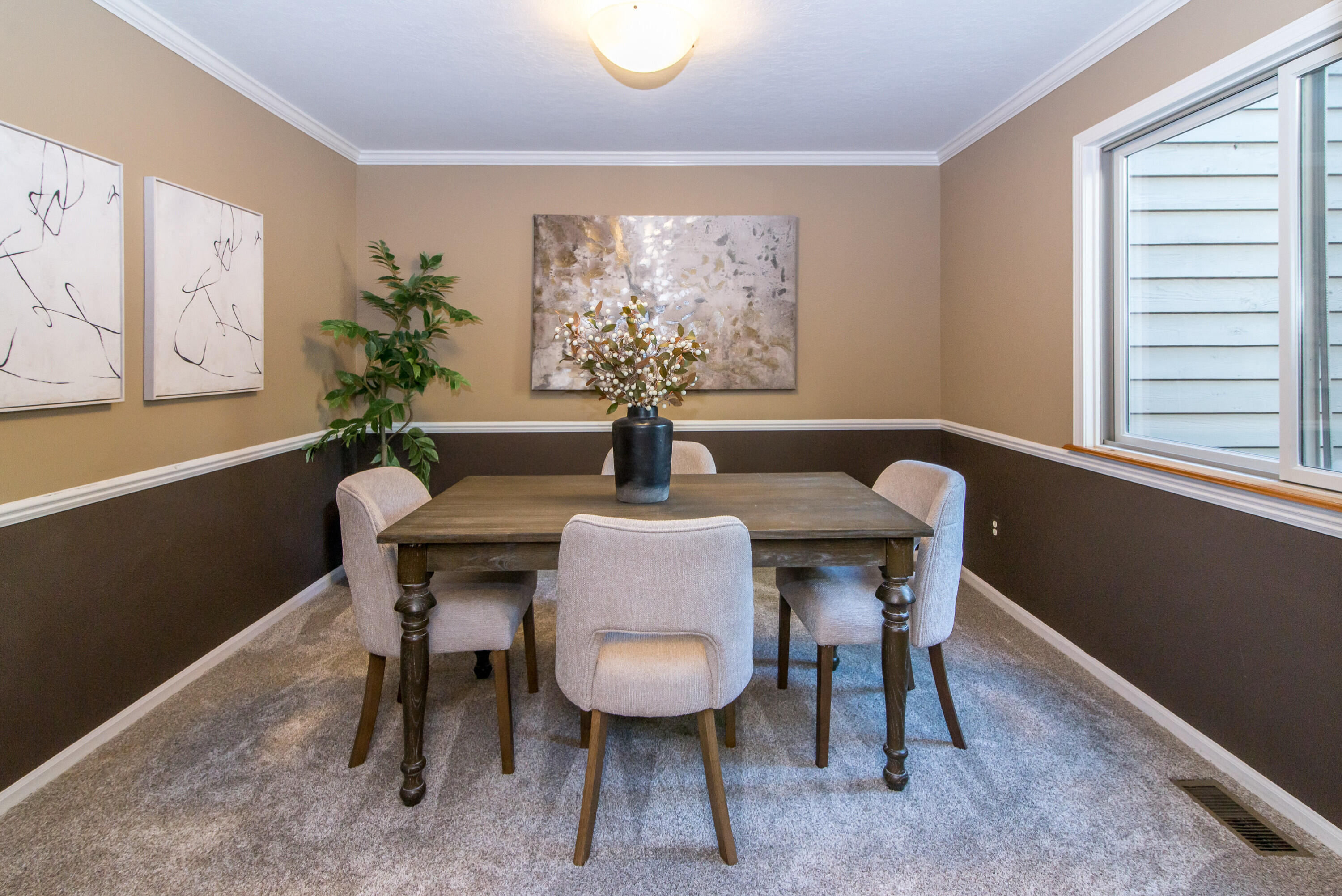 452 Village Oaks Court
