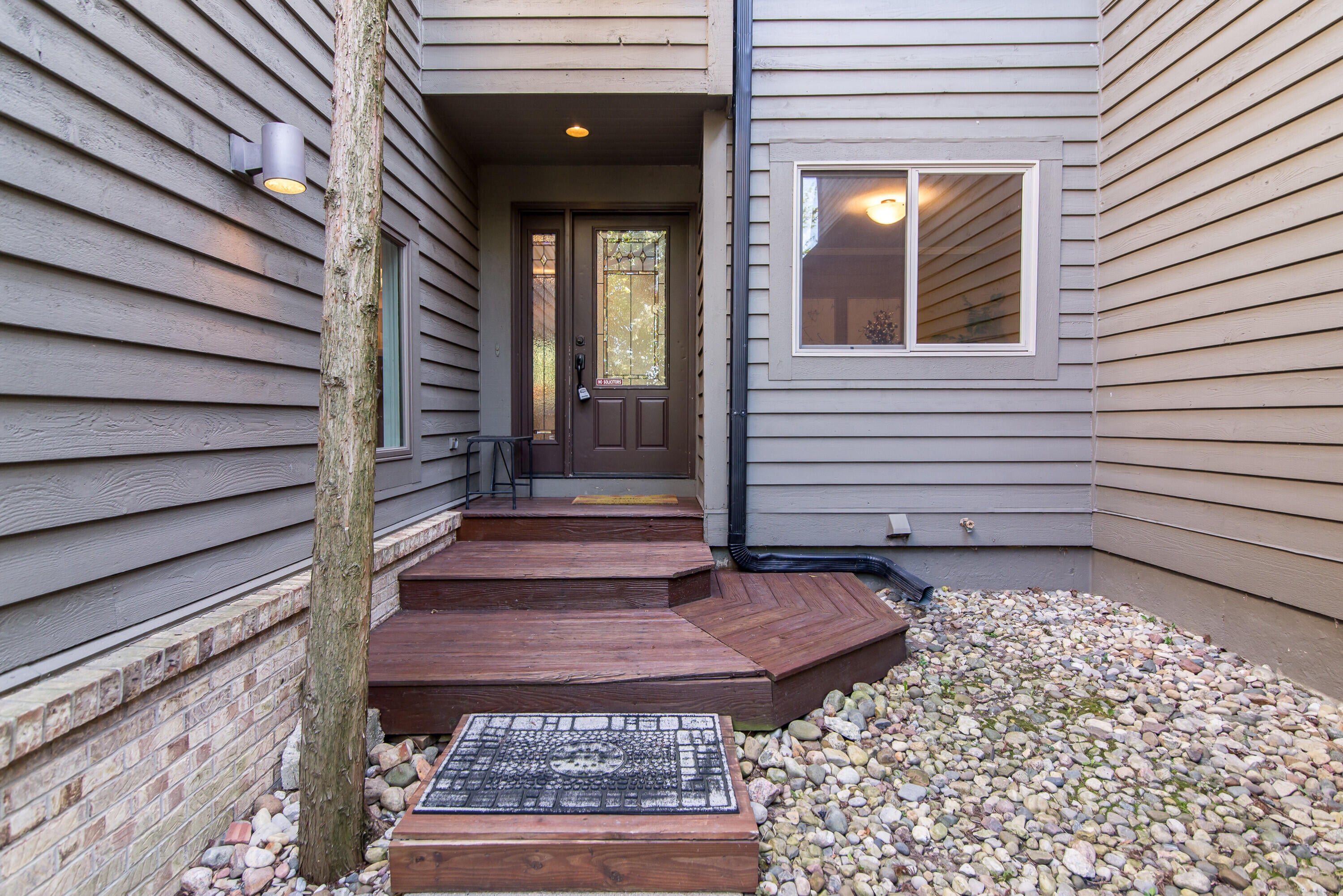 452 Village Oaks Court