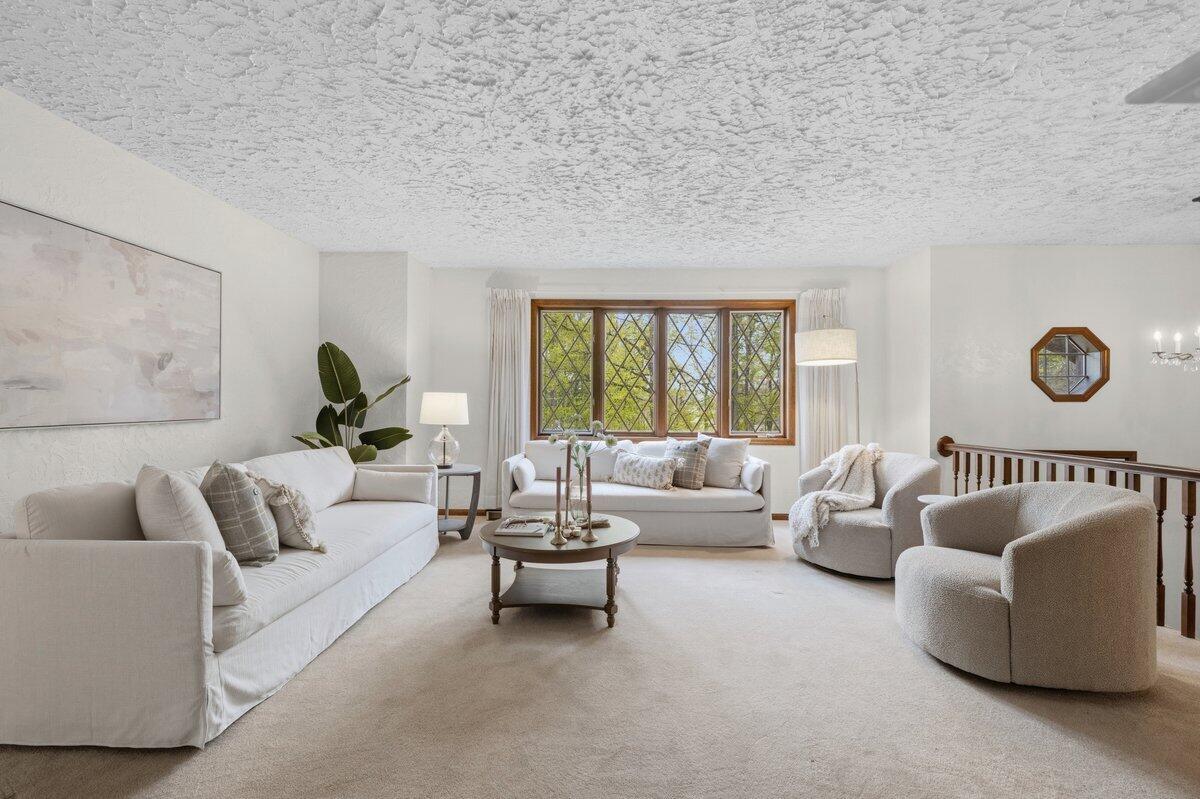 2552 Ridgewood Trail