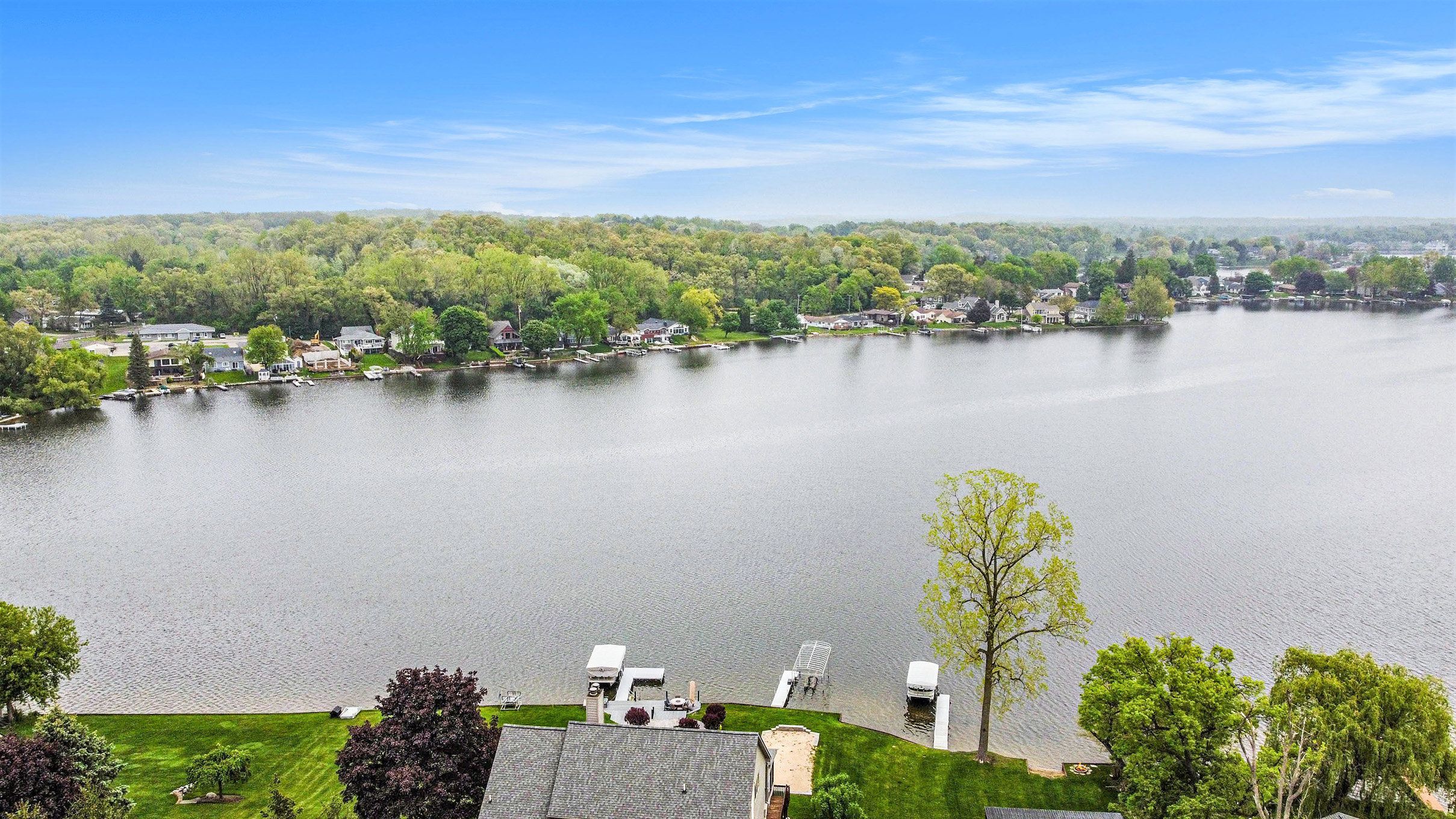 8003 GRAND RIVER Road