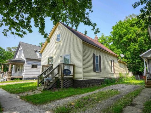 1608 16th Street Port Huron City MI 48060