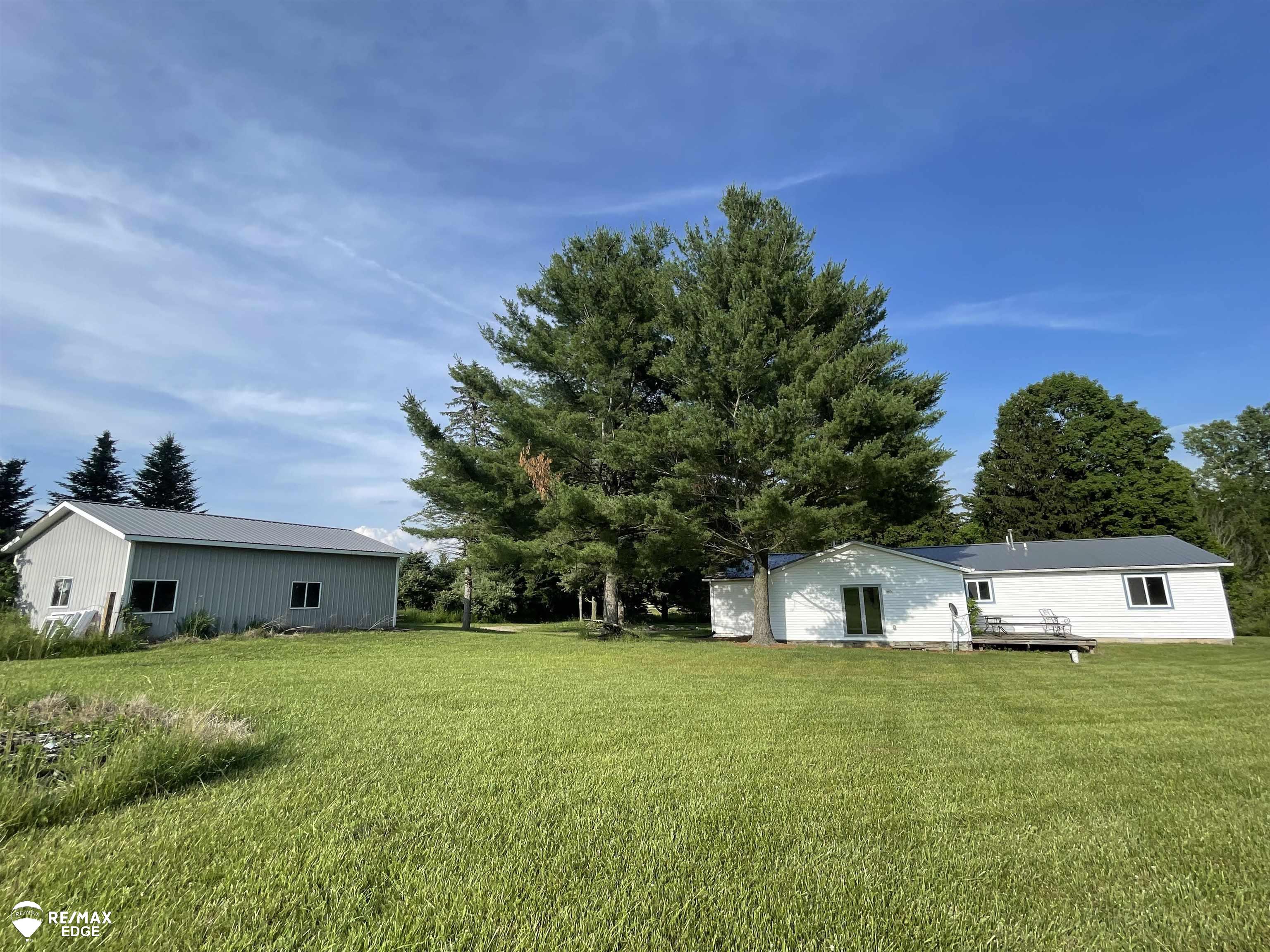 6241 Oliver Road