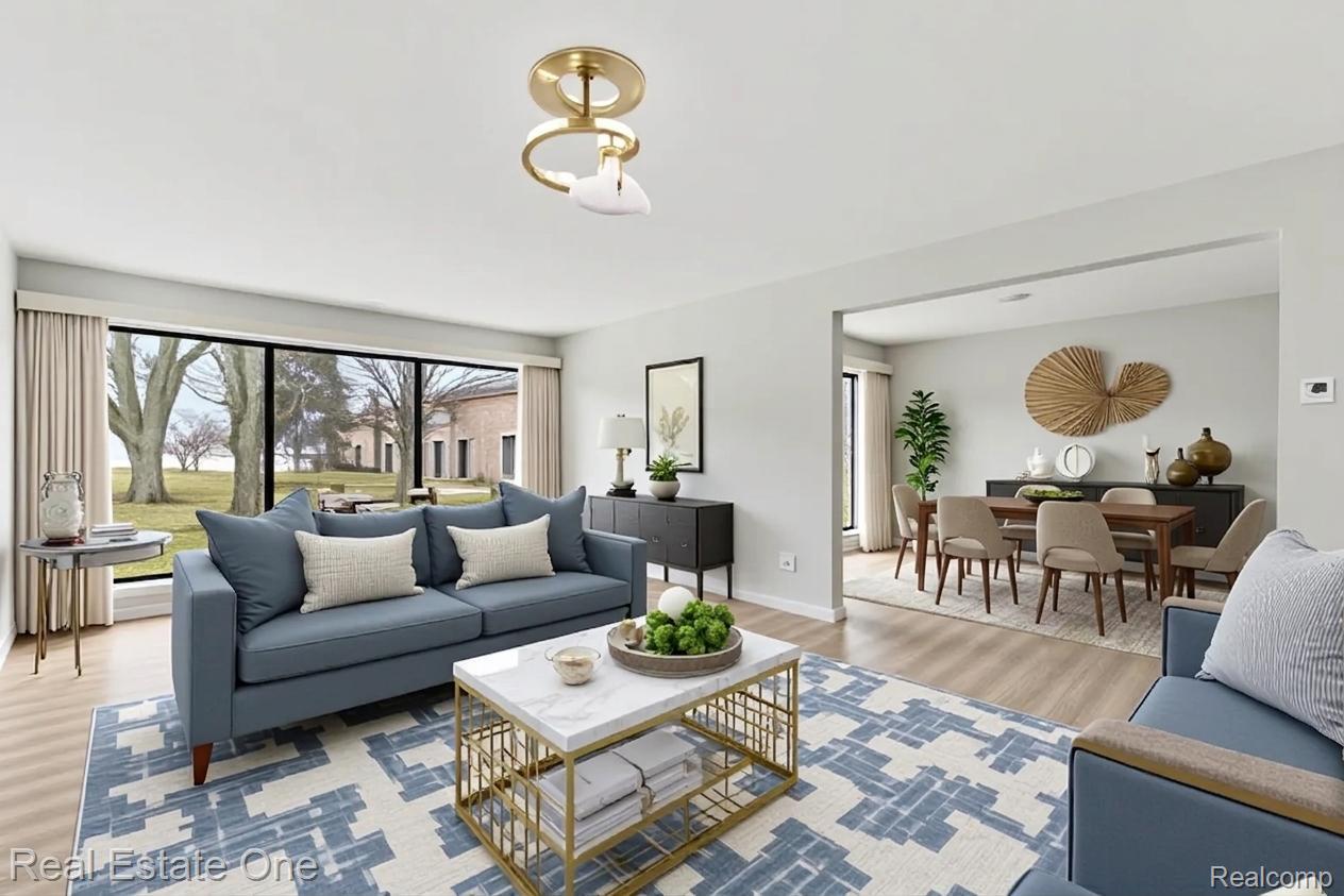 7329 Creek View Circle