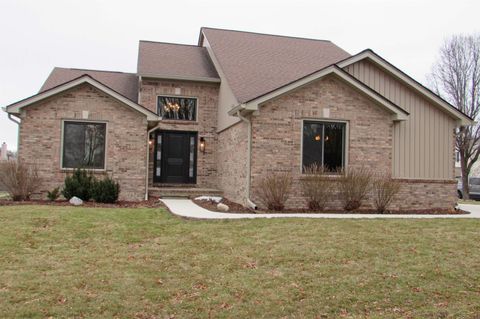 617 Turnbull Street Lapeer City MI 48446