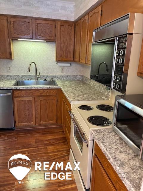 6318 Laurentian Court