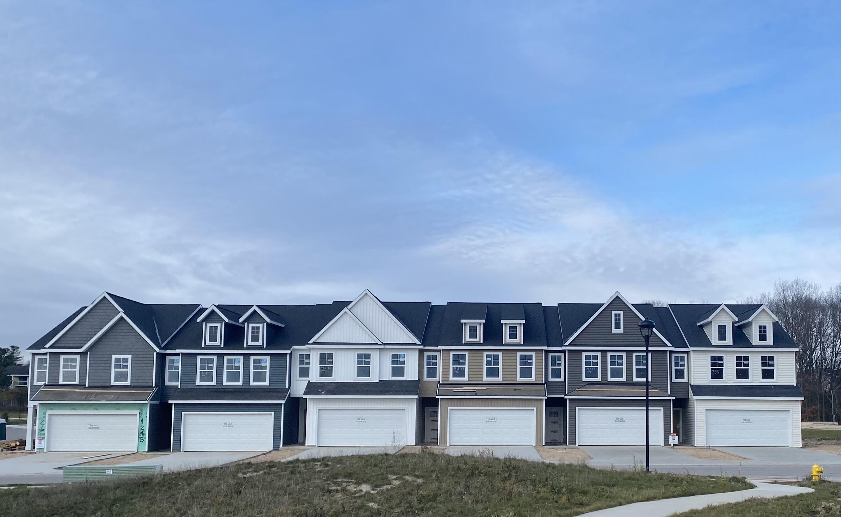 2875 E Highgate Street SE 78