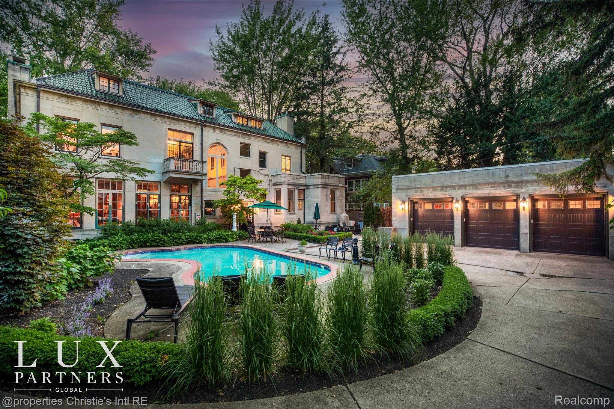 2150 Iroquois Street