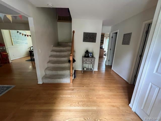 37892 Stableview Drive