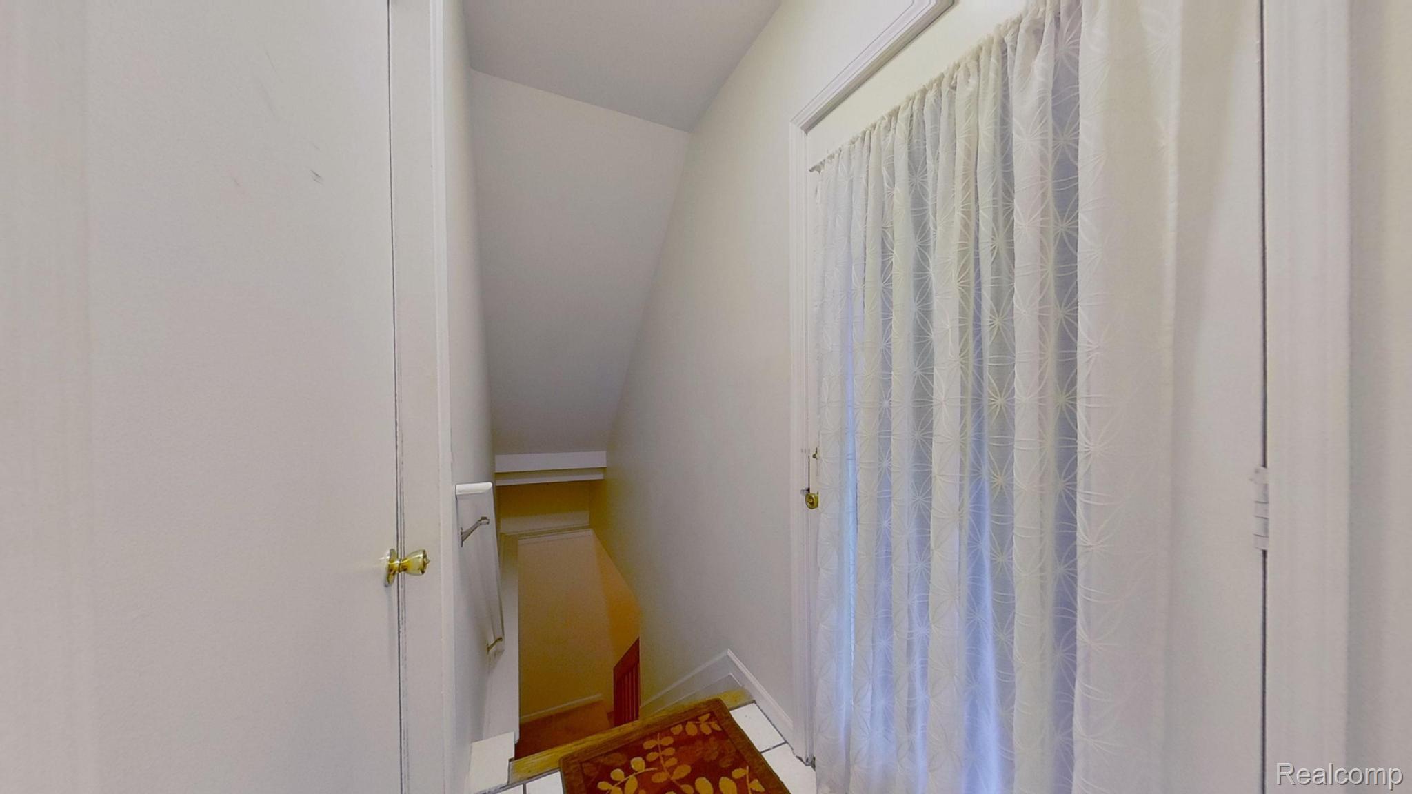 21096 Boulder Circle