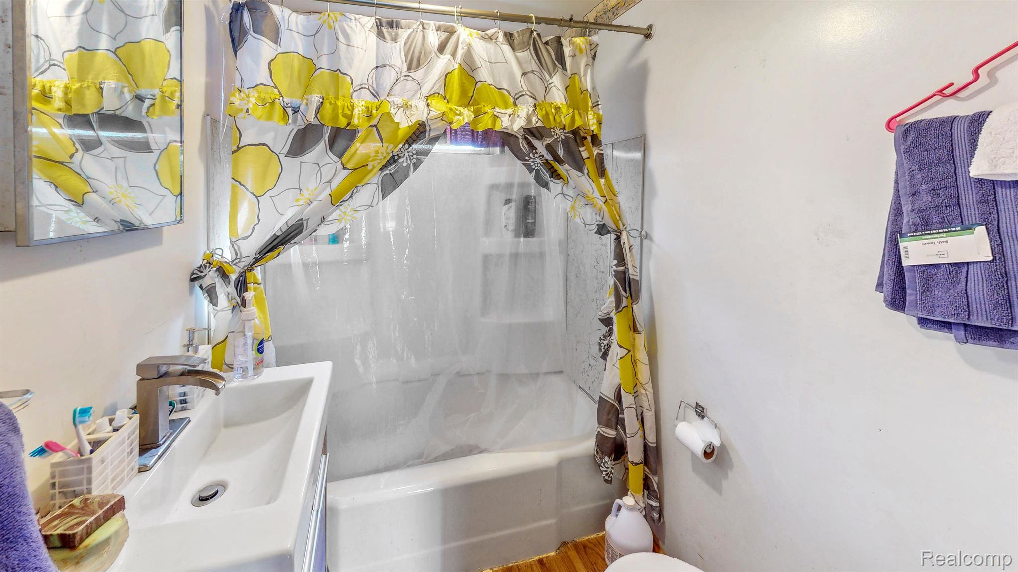 YatesTownship_Lake, Michigan 49642, United States, 2 Bedrooms Bedrooms, ,1 BathroomBathrooms,Residential,Active,87160