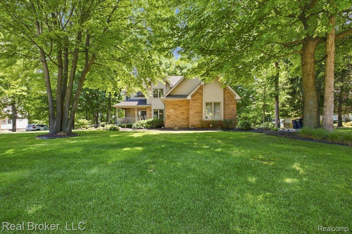8184 Baypointe Drive