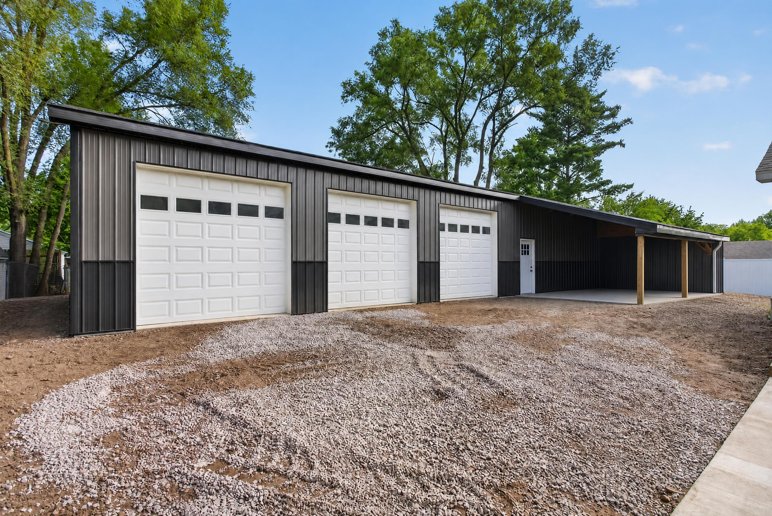 116 Falcon Road