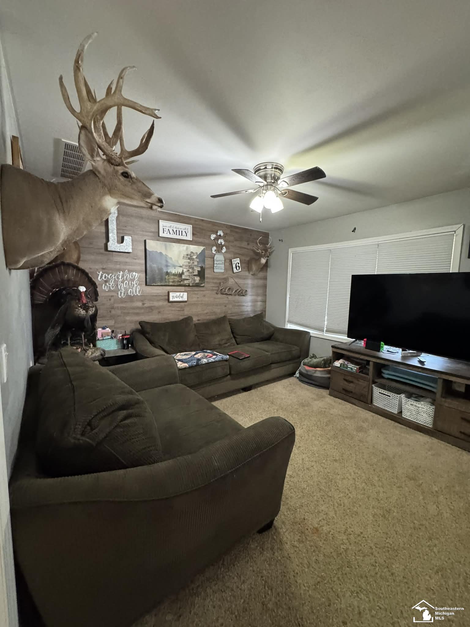 3130 Lakeview Street