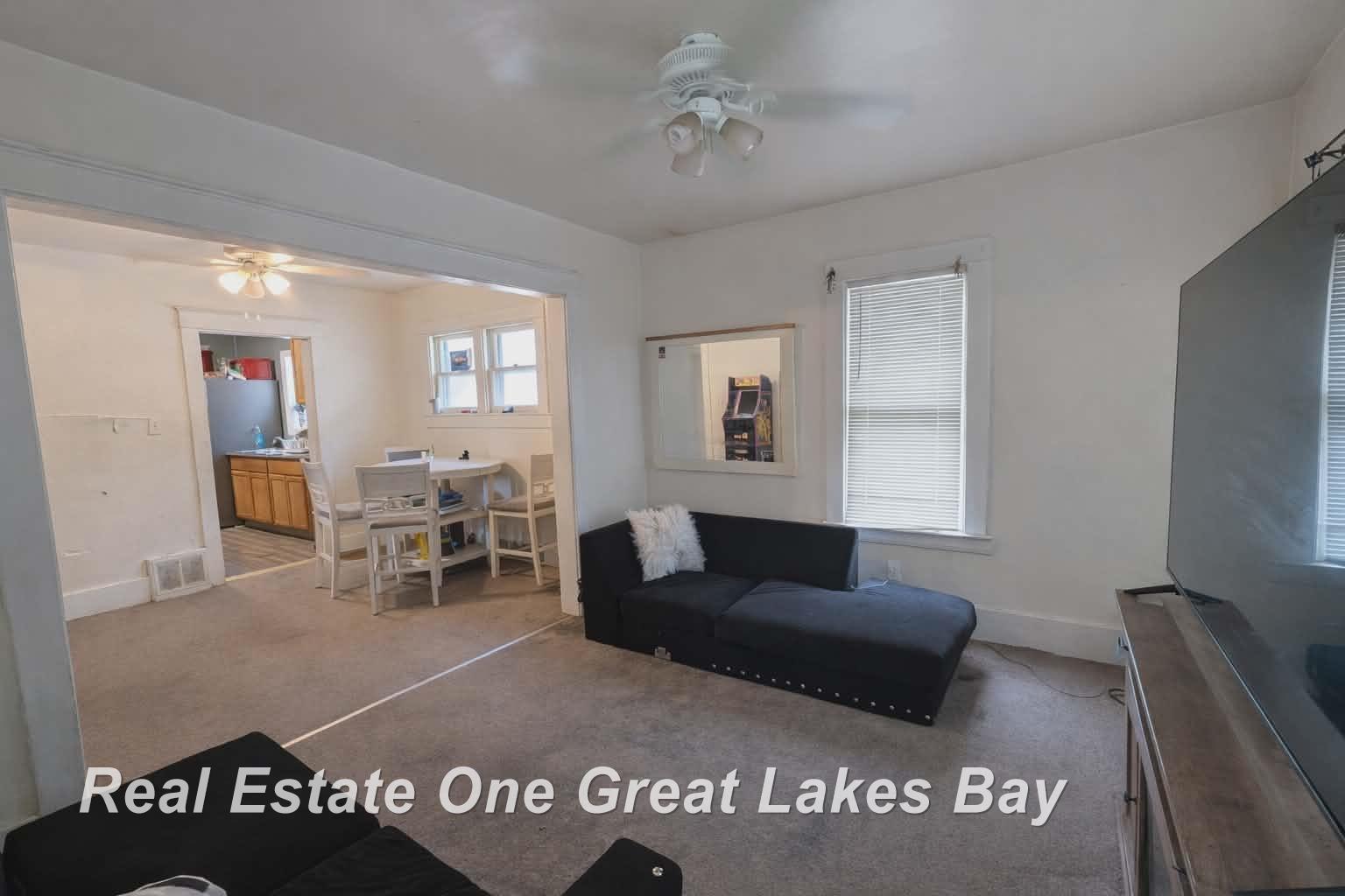 712 N Woodbridge Street