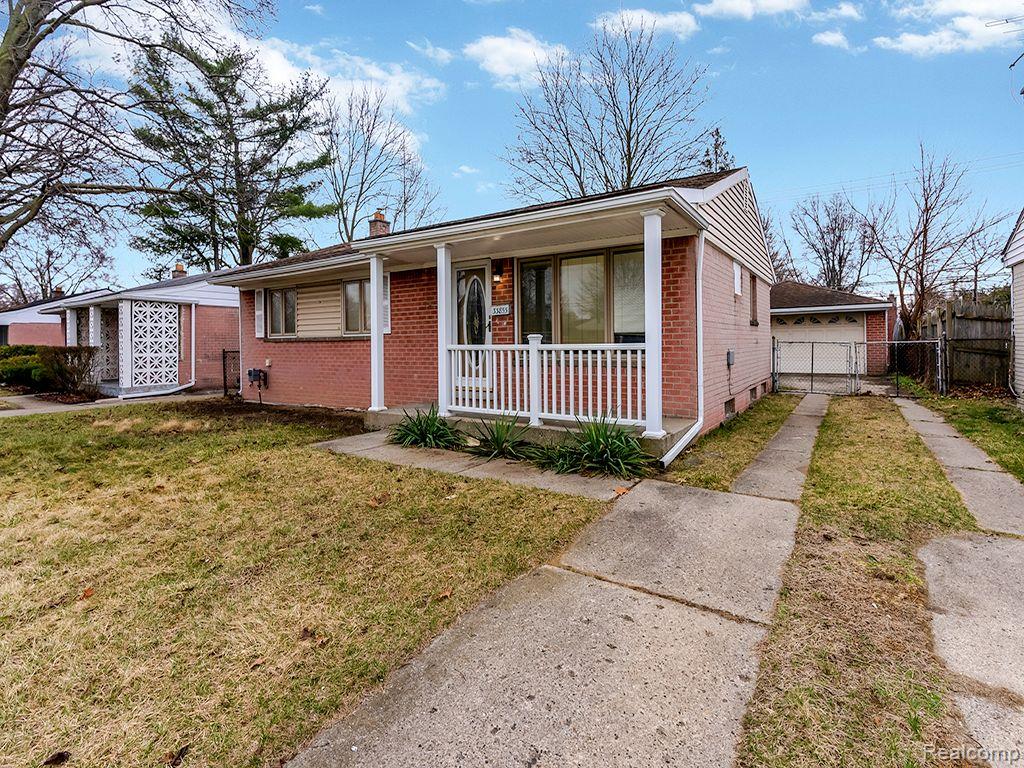 33855 Cherry Hill Road