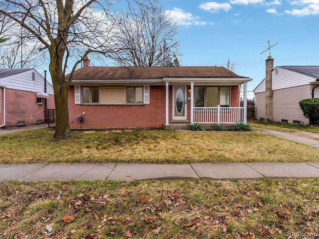 33855 Cherry Hill Road