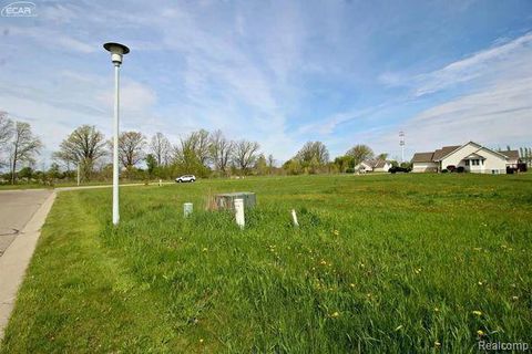 12058 INNSBRUCK Vienna Charter Township MI 48420