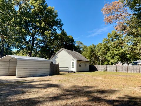 2973 Valk Street Norton Shores City MI 49444