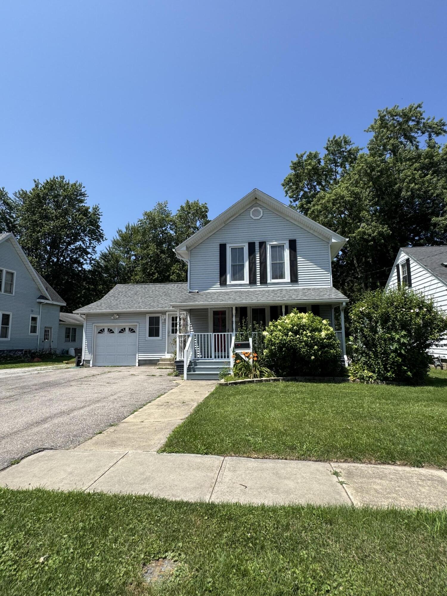 411 N Elm Street N