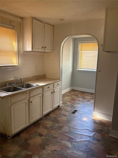 Tiny photo for 5791 Whittier Street, Detroit City, MI 48224 (MLS # 20261069431)