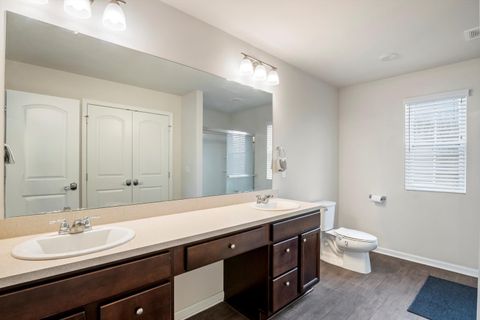 A home in WhiteLakeCharterTownship_Oakland