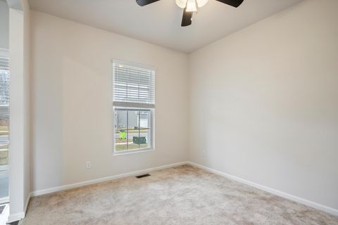 A home in WhiteLakeCharterTownship_Oakland