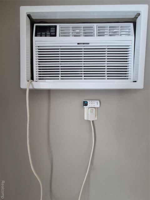 Tiny photo for 1840 Axtell Drive #6, Troy City, MI 48084 (MLS # 20261016127)