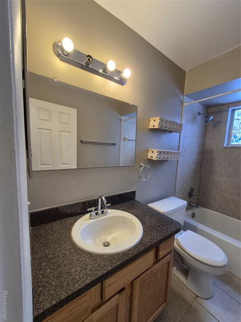 Tiny photo for 1840 Axtell Drive #6, Troy City, MI 48084 (MLS # 20261016127)